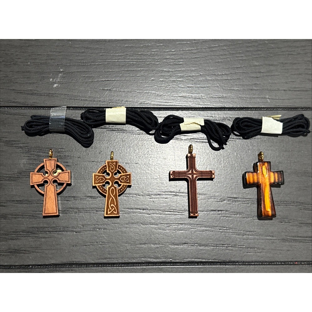 Lot Of 4 New Handcrafted Wooden Crucifix Cross Jesus Necklaces Pendants Canada